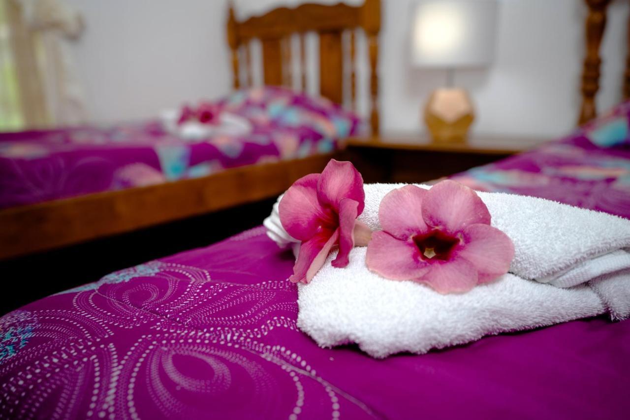Hotel La Isla Parrita Esterno foto