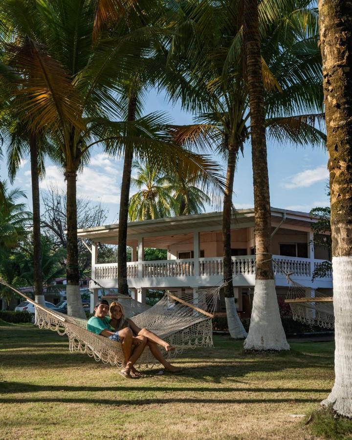 Hotel La Isla Parrita Esterno foto
