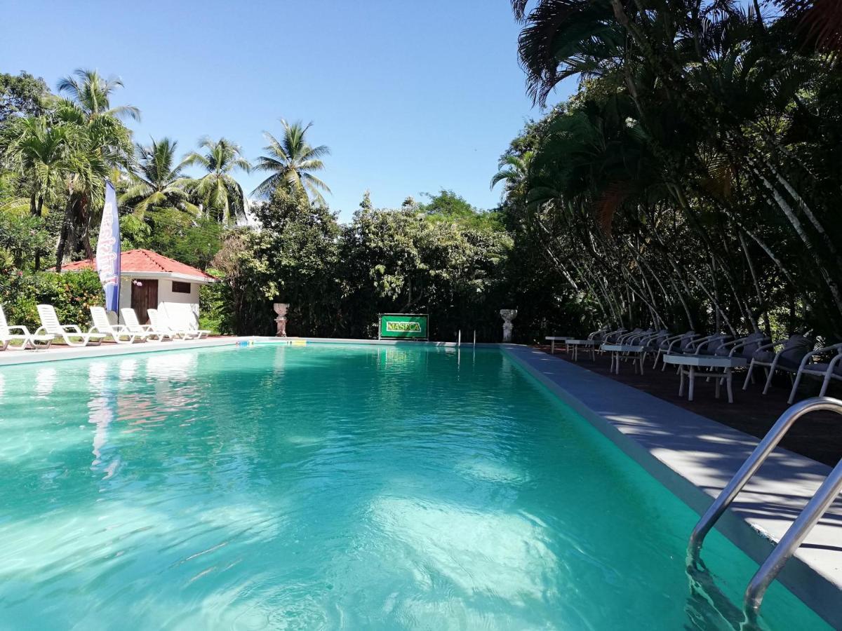 Hotel La Isla Parrita Esterno foto
